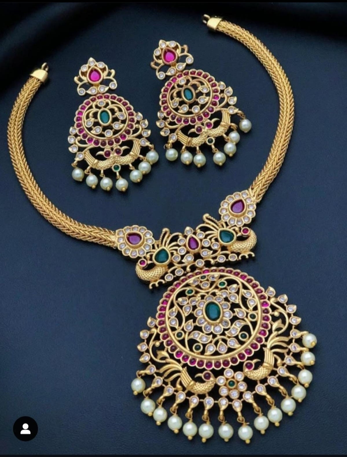 Peacock inspired chain