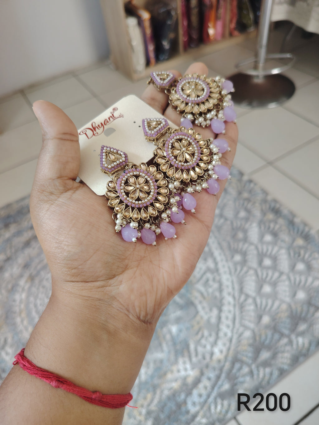 Earring and sirbandi set